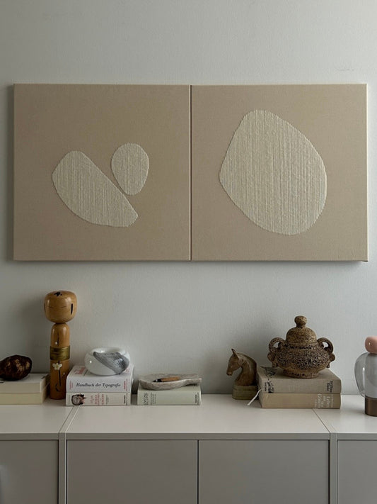 Double Raindrop, Handgesticktes quadratisches Kunstwerk auf Leinwand