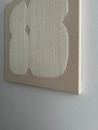 Stones 1, Handgesticktes quadratisches Kunstwerk auf Leinwand