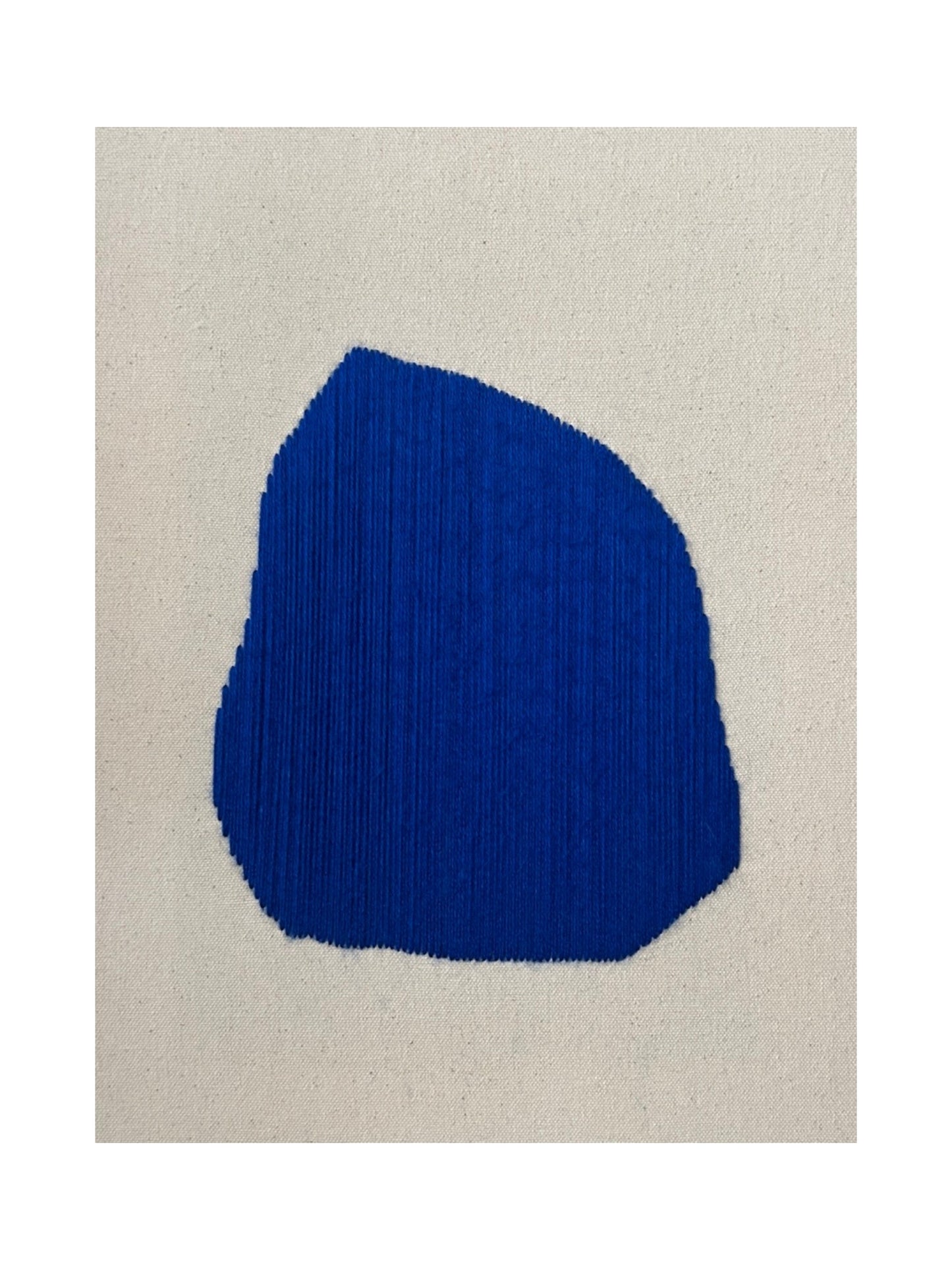 Summer Raindrop Deep Blue, Handgesticktes Original Kunstwerk auf Leinwand