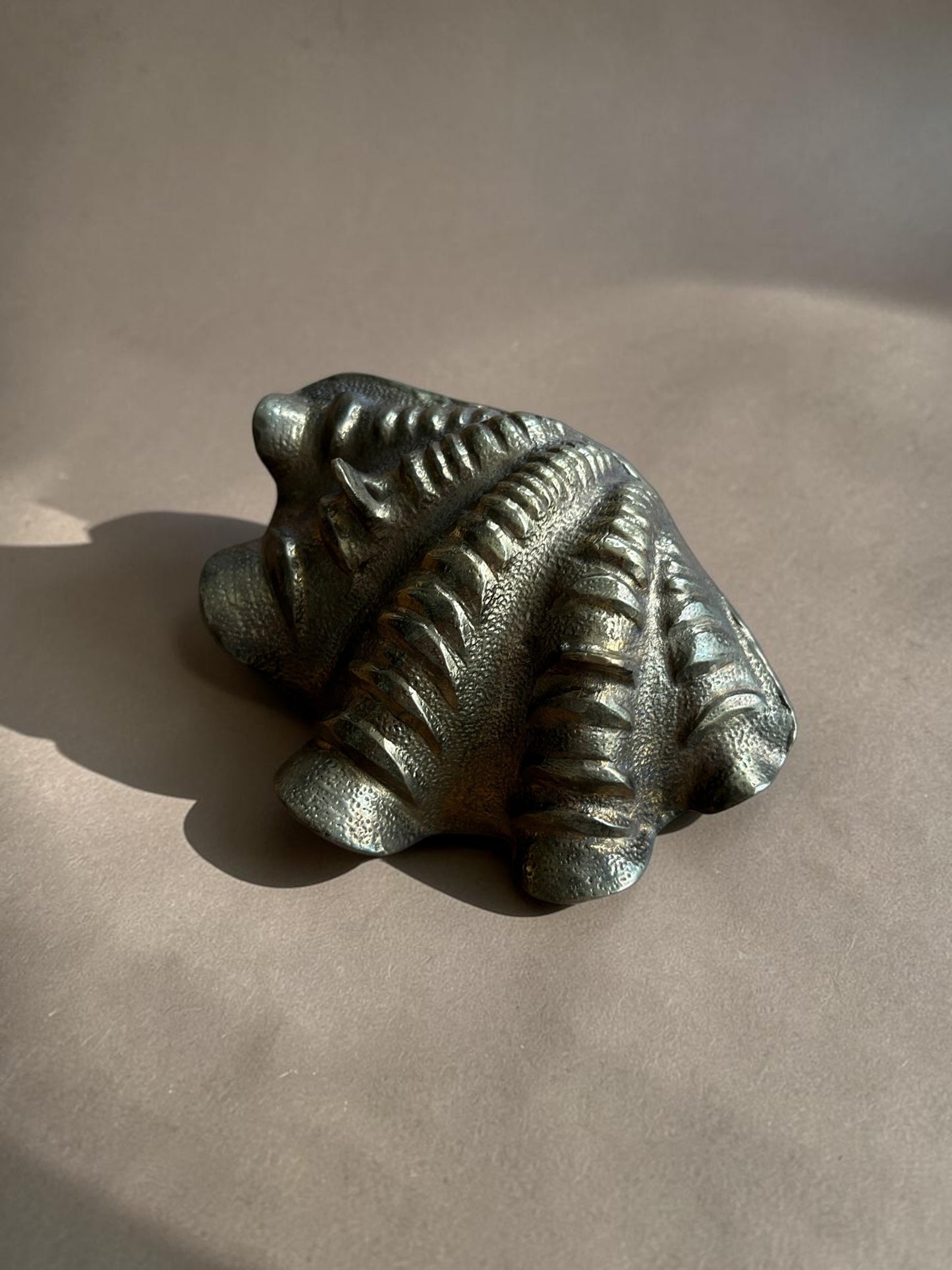 Vintage Messingschale in Muschelform, 1950-1960